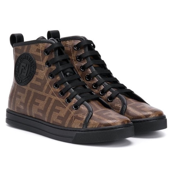 Fendi laced up high top sneakers - Picture 1 of 3